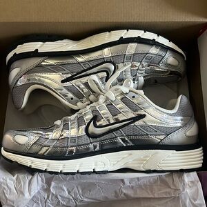 Nike P-6000 in Metallic Silver